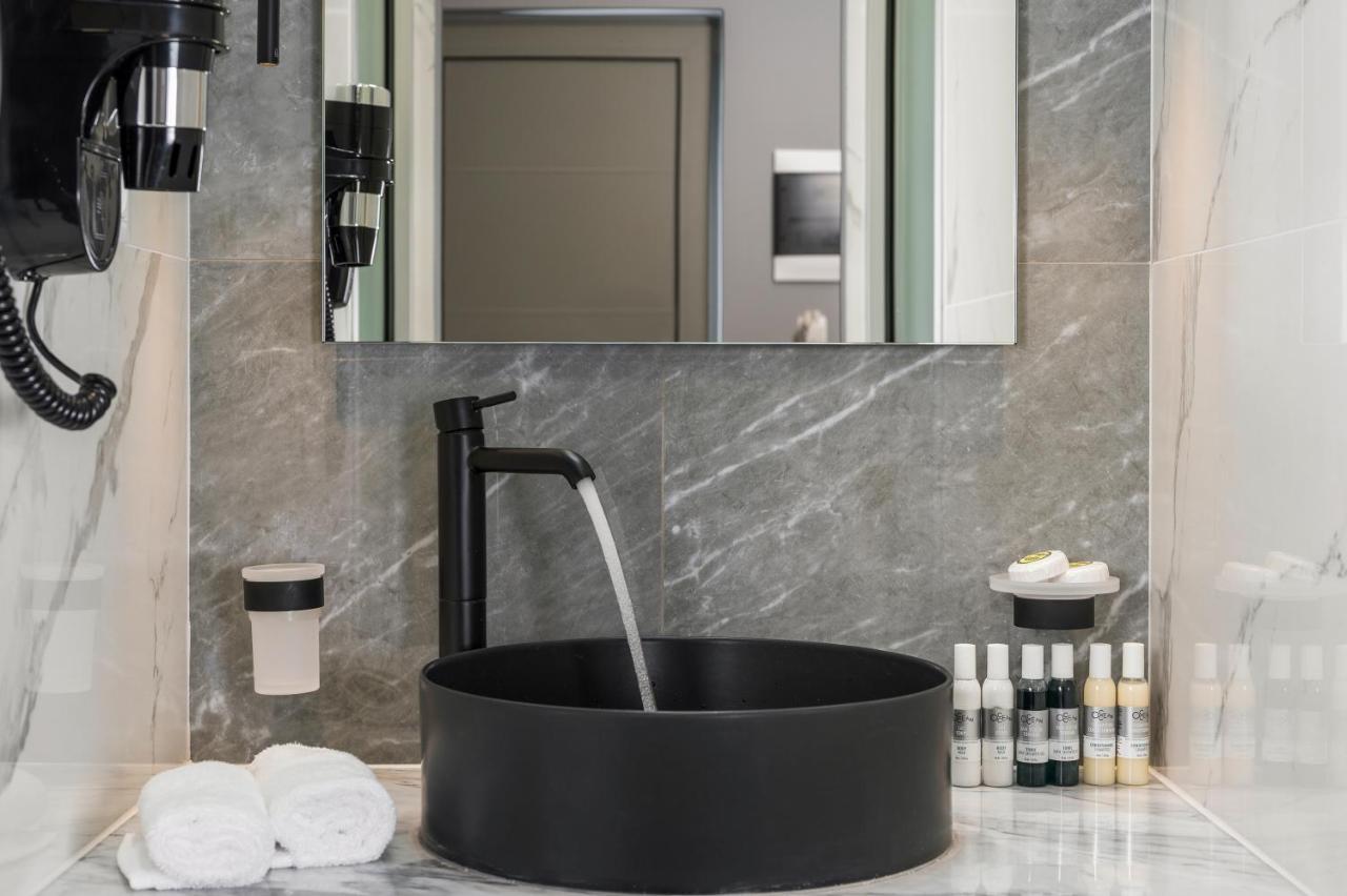 Blue Elephant Boutique Hotel & Spa - Adults Only Almirida Exteriör bild